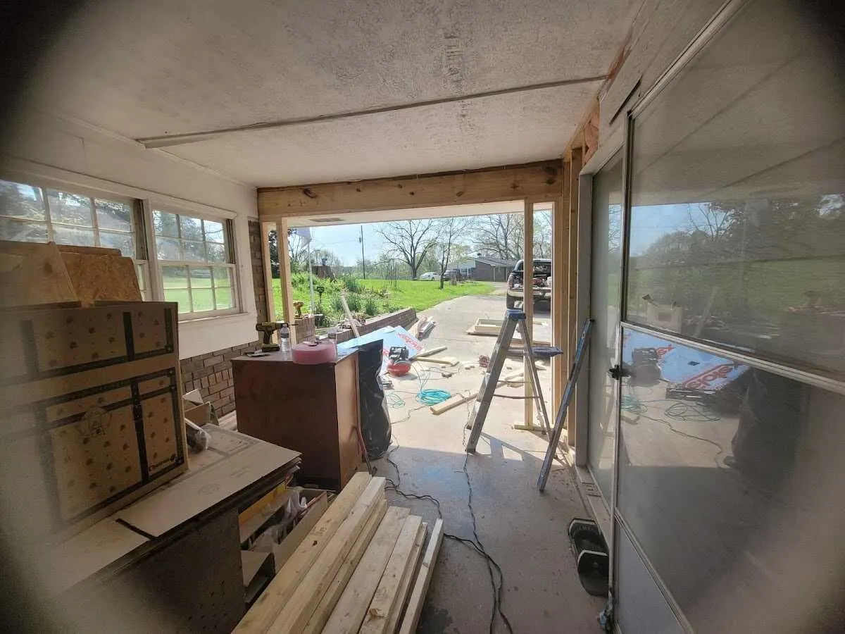 Air movers and dehumidifier for Drying & Dehumidification in East Hampton